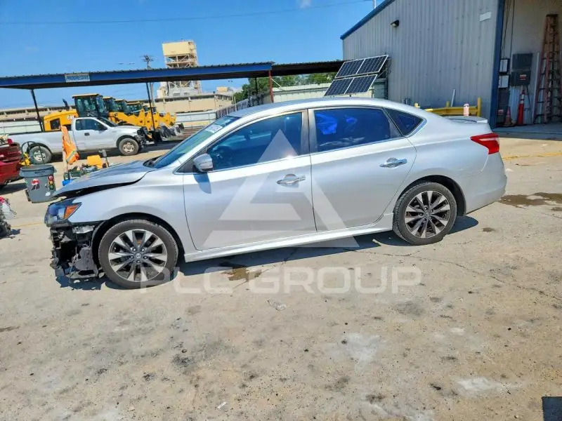 2018 Nissan SENTRA фото