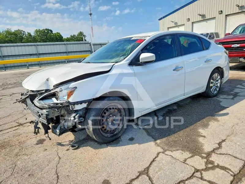 2018 Nissan SENTRA photo