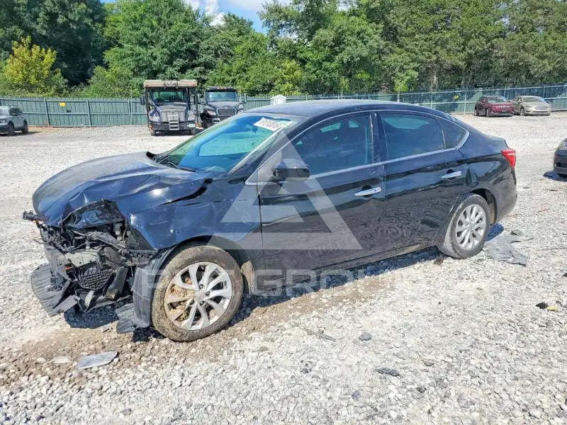 2018 Nissan SENTRA фото