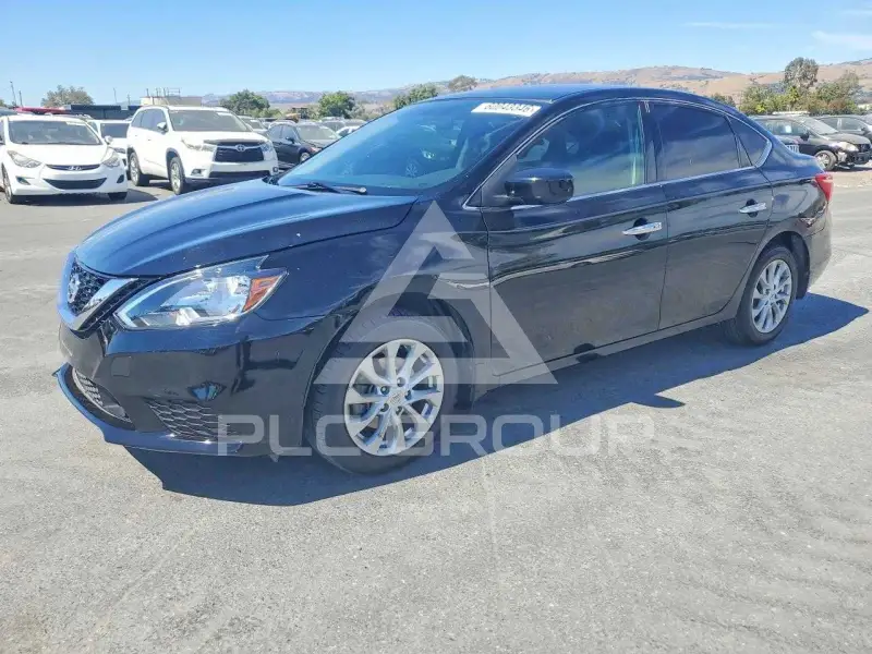 2018 Nissan SENTRA фото