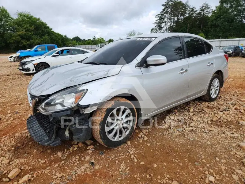 2018 Nissan SENTRA фото
