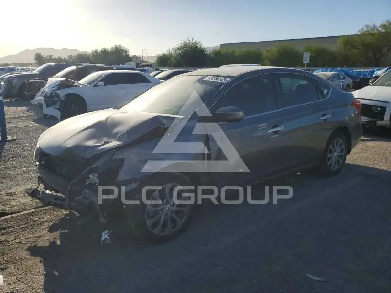 2018 Nissan SENTRA фото