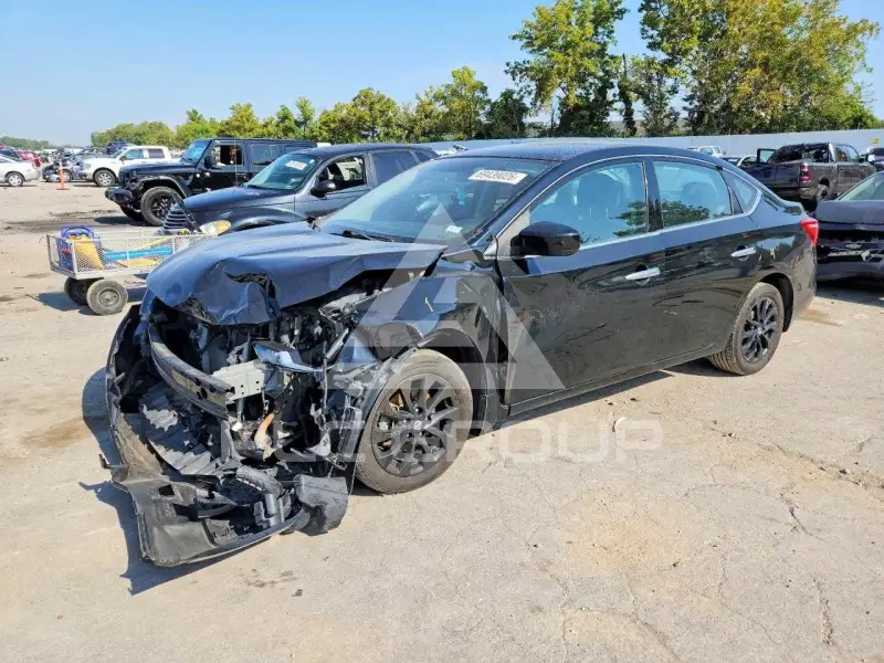 2018 Nissan SENTRA фото