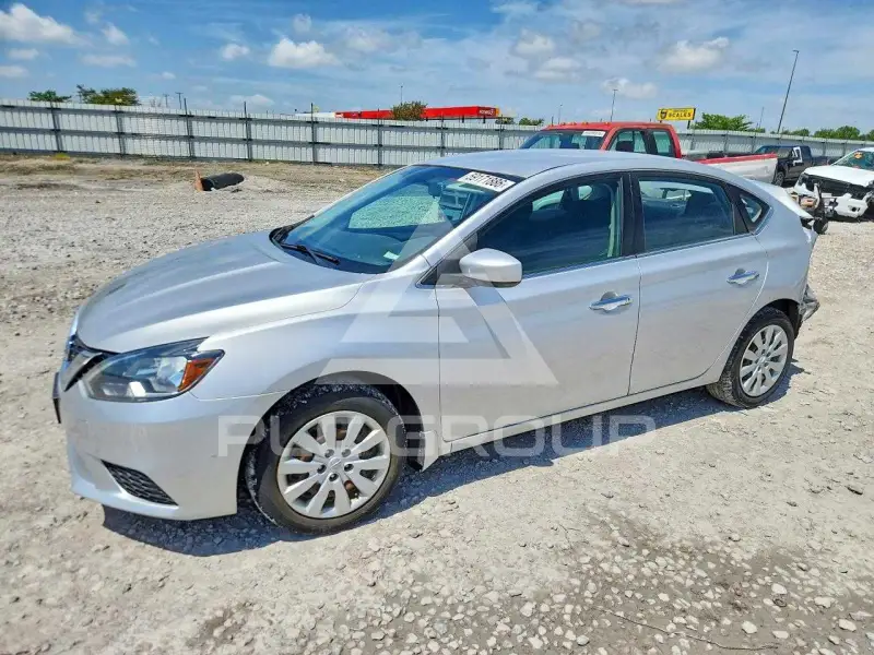 2018 Nissan SENTRA photo