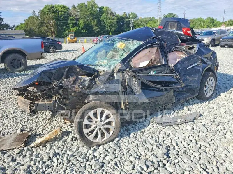 2018 Nissan SENTRA photo