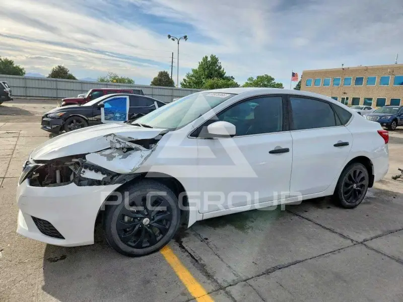 2018 Nissan SENTRA photo
