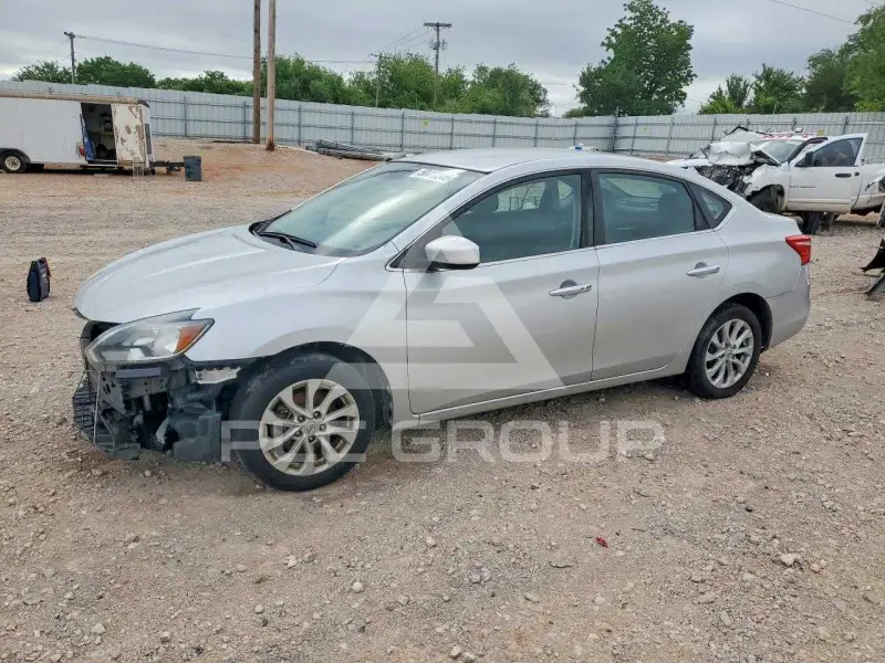2018 Nissan SENTRA фото