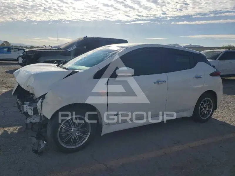 2018 Nissan LEAF фото