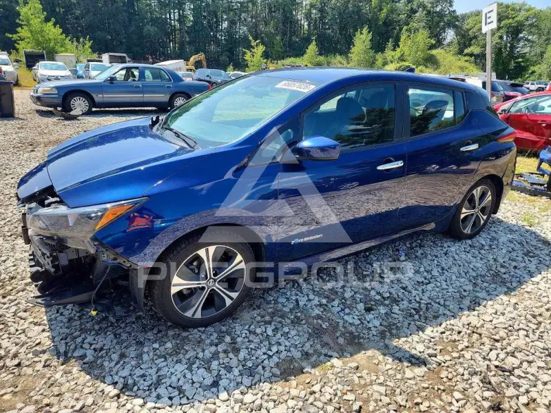 2018 Nissan LEAF photo