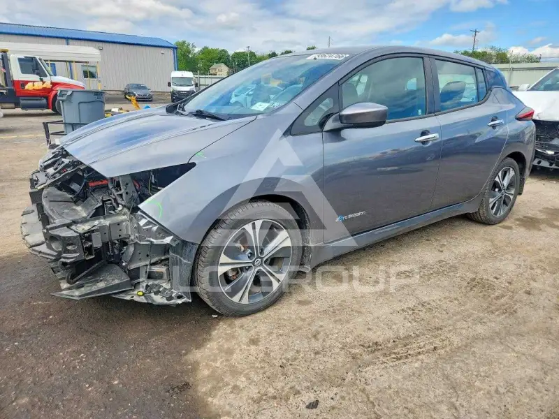2018 Nissan LEAF фото
