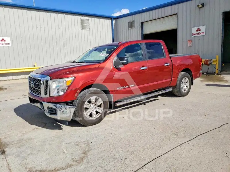2018 Nissan TITAN фото