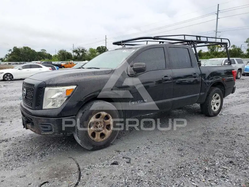 2018 Nissan TITAN photo