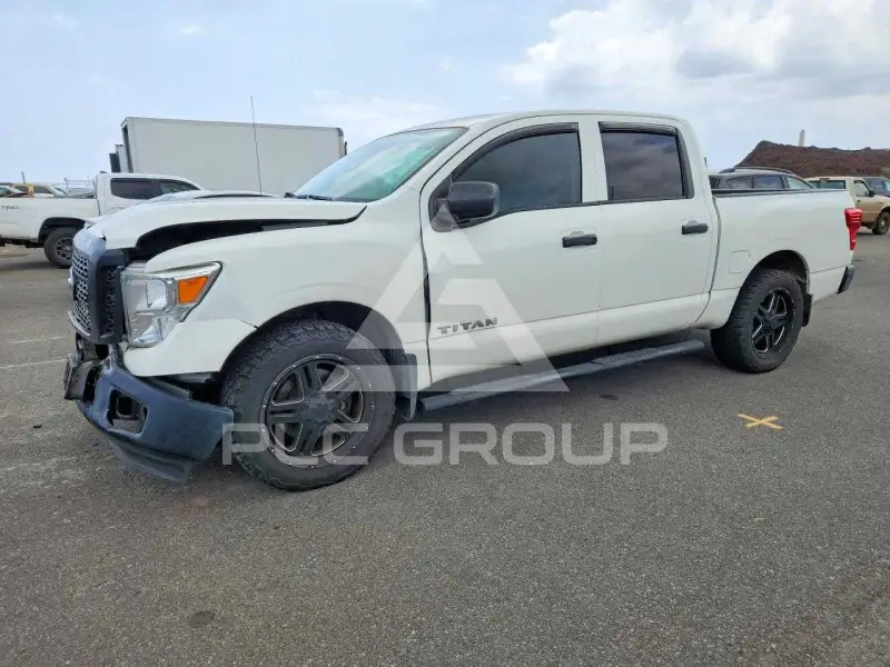 2018 Nissan TITAN фото
