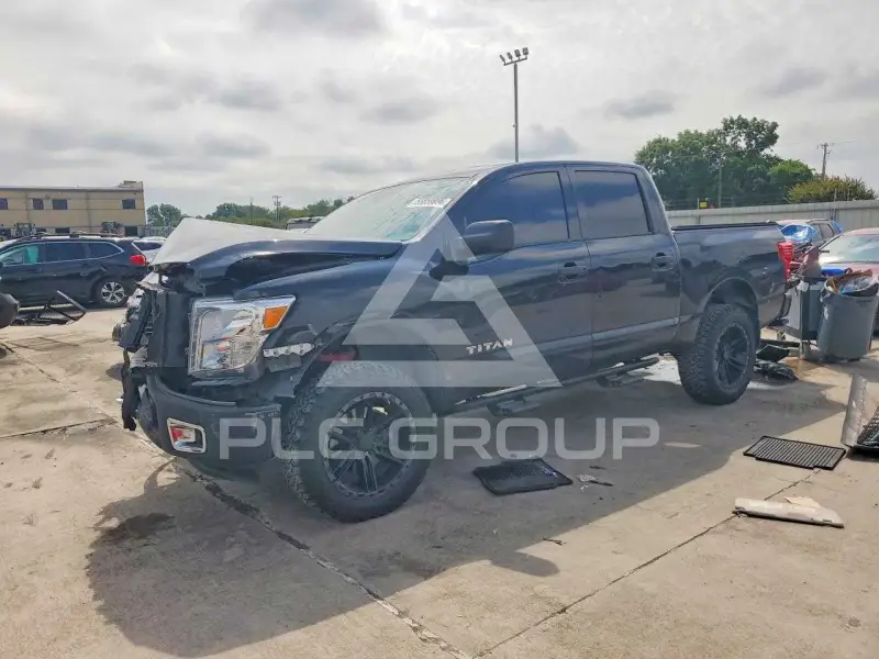 2018 Nissan TITAN фото