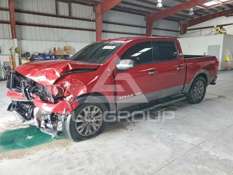 2018 Nissan TITAN photo