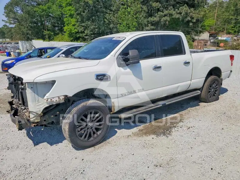 2018 Nissan TITAN фото