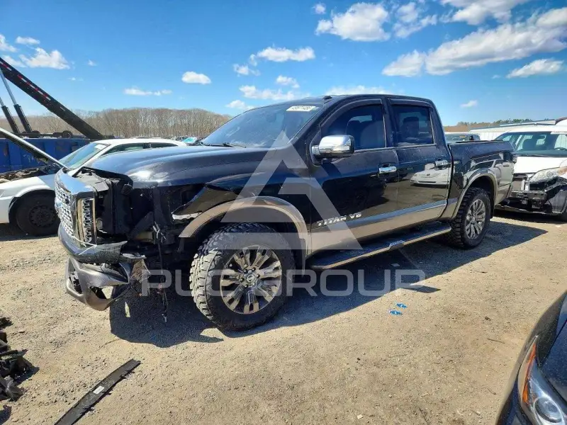 2018 Nissan TITAN фото
