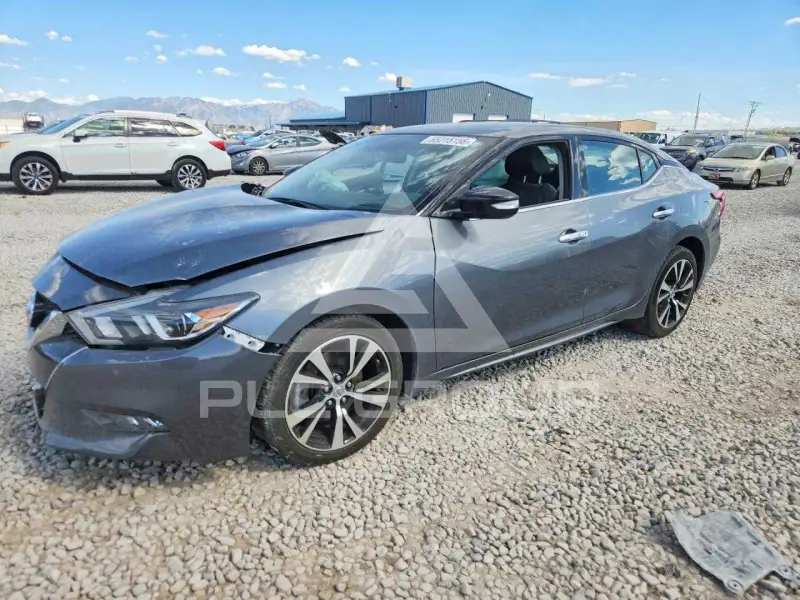 2018 Nissan MAXIMA photo