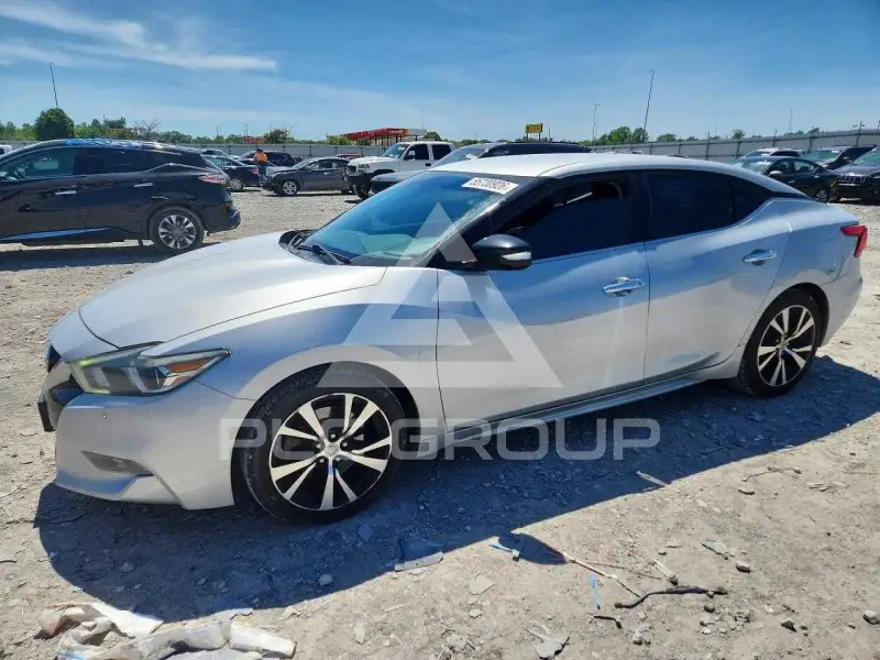 2018 Nissan MAXIMA photo