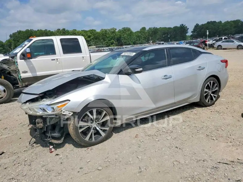 2018 Nissan MAXIMA photo