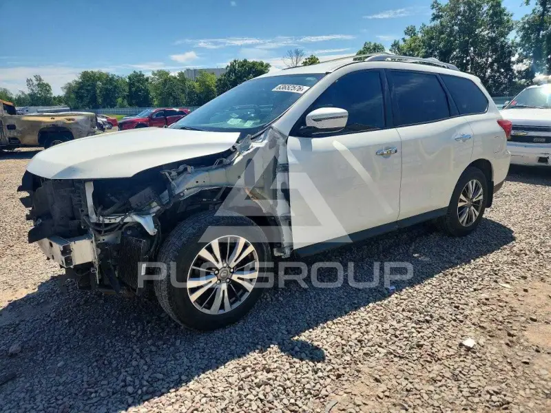 2018 Nissan PATHFINDER photo