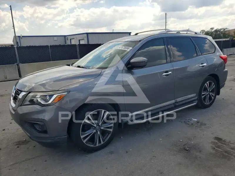 2018 Nissan PATHFINDER photo