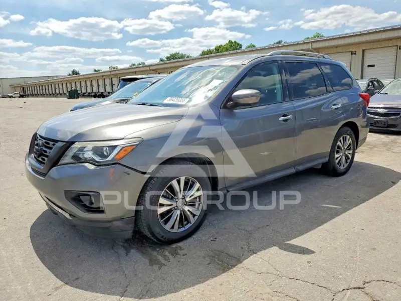 2018 Nissan PATHFINDER photo