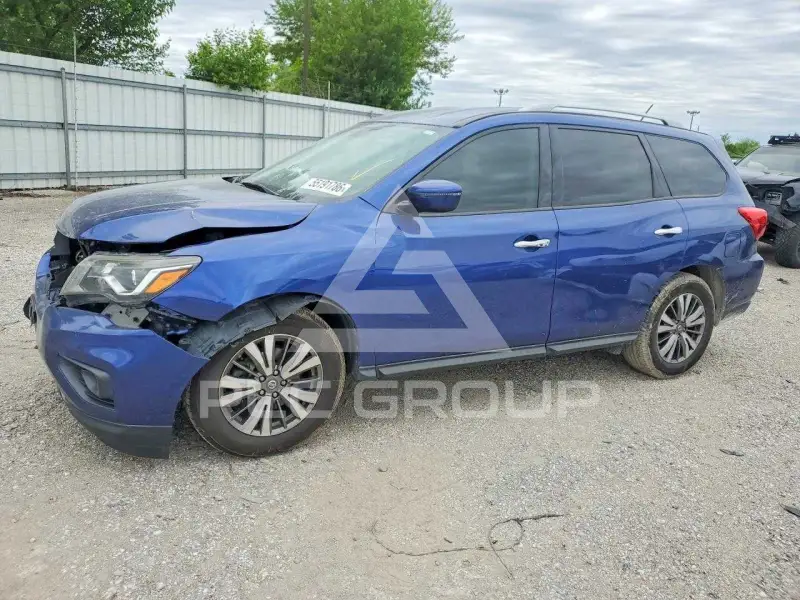 2018 Nissan PATHFINDER photo
