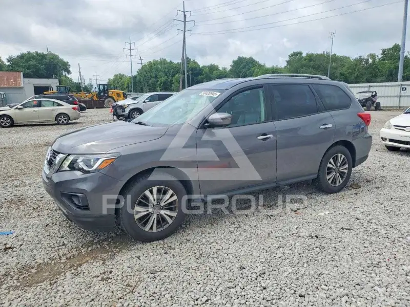 2018 Nissan PATHFINDER photo