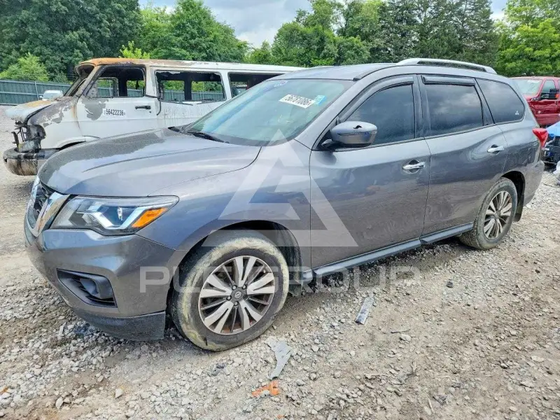 2018 Nissan PATHFINDER photo
