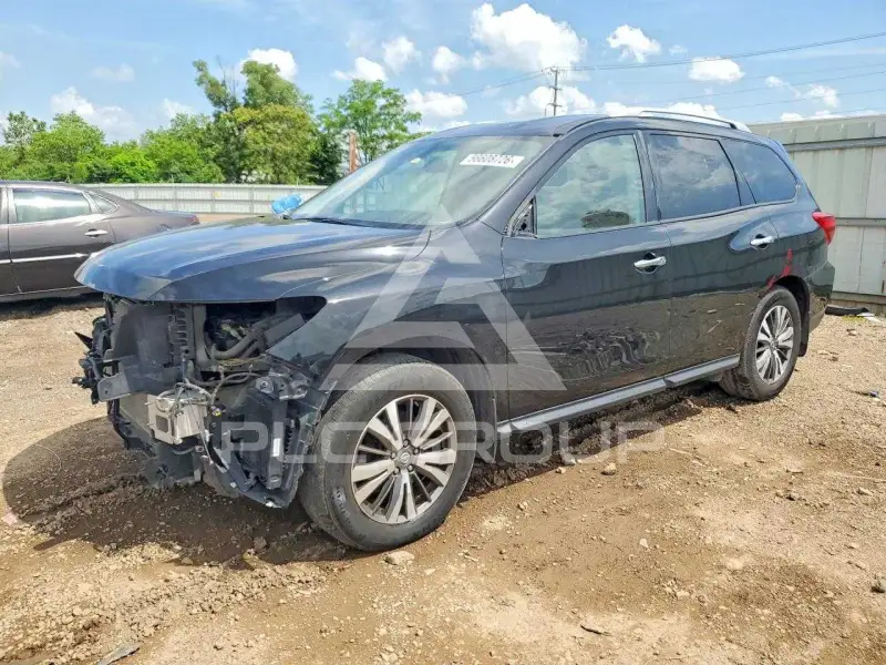 2018 Nissan PATHFINDER photo