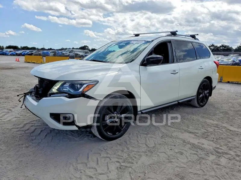 2018 Nissan PATHFINDER photo