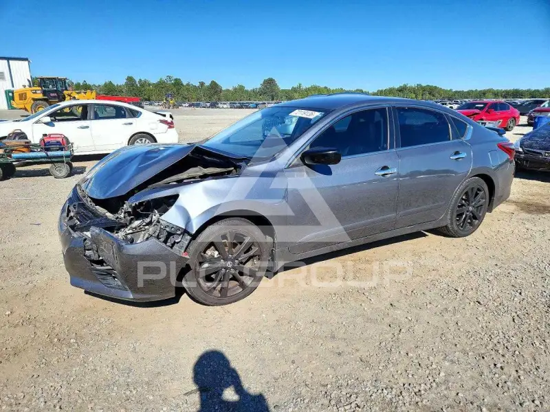 2018 Nissan ALTIMA фото