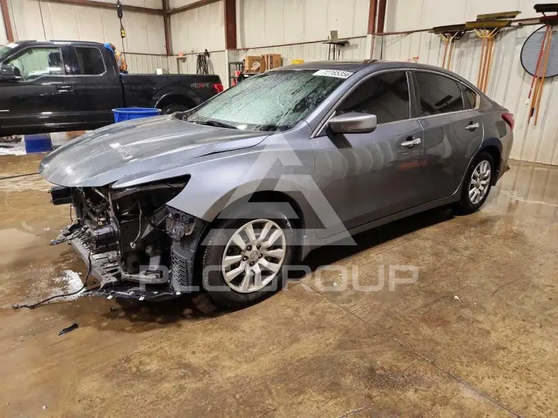 2018 Nissan ALTIMA photo