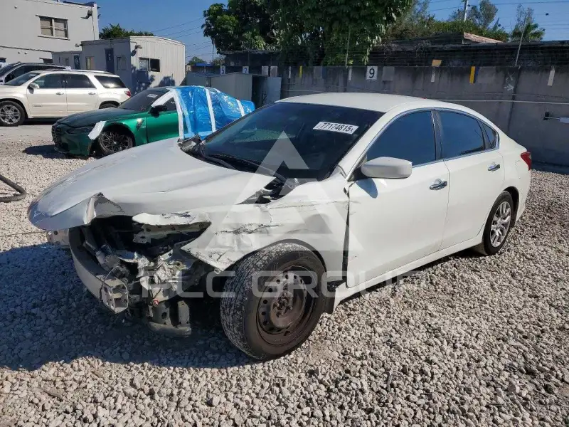 2018 Nissan ALTIMA фото