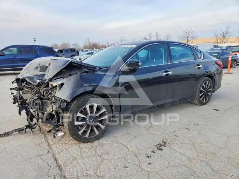 2018 Nissan ALTIMA фото