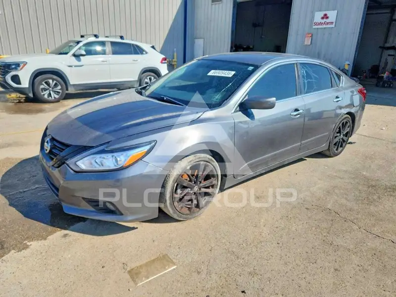 2018 Nissan ALTIMA фото