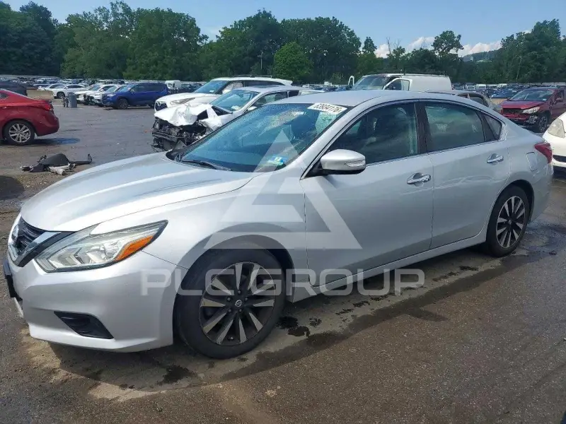 2018 Nissan ALTIMA фото