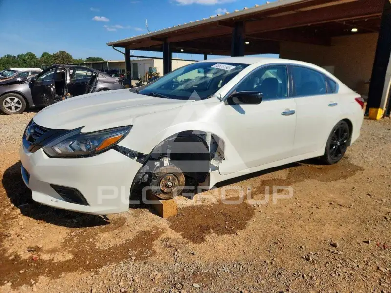 2018 Nissan ALTIMA фото