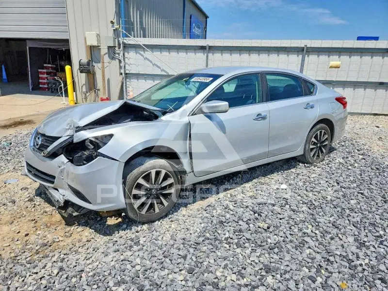2018 Nissan ALTIMA photo