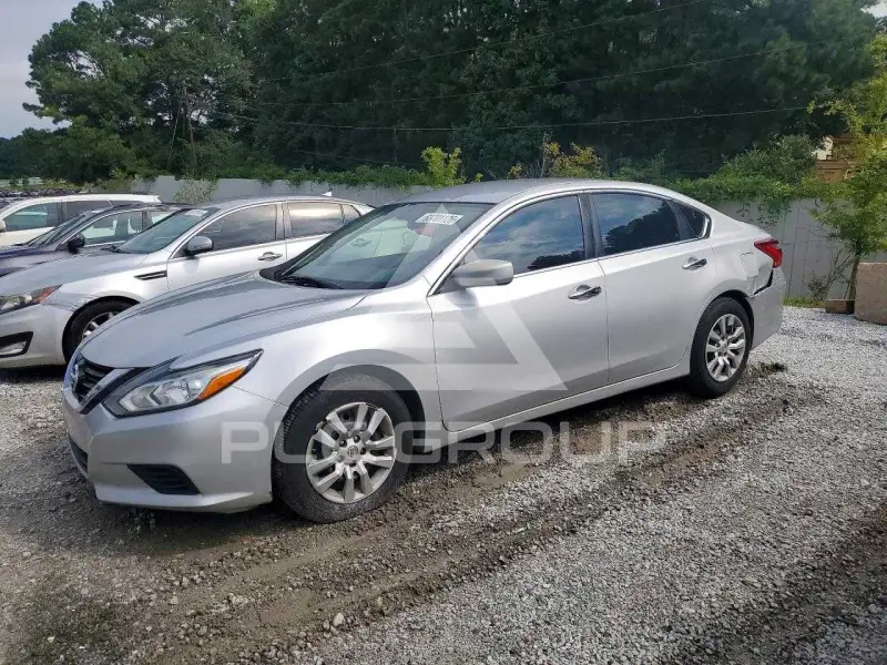 2018 Nissan ALTIMA photo