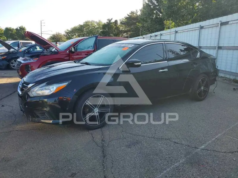 2018 Nissan ALTIMA фото