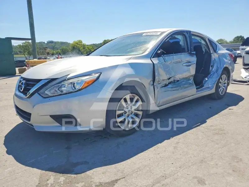 2018 Nissan ALTIMA фото