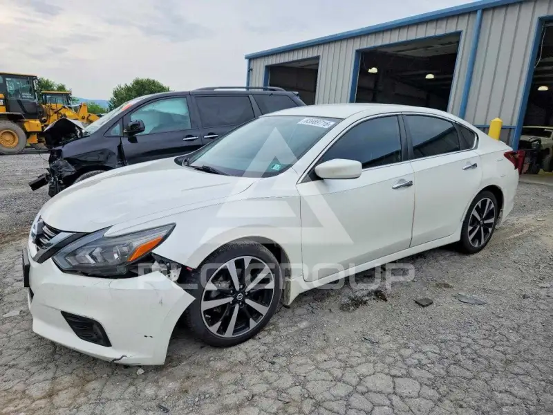 2018 Nissan ALTIMA фото