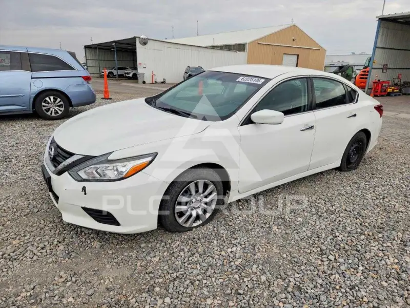 2018 Nissan ALTIMA photo