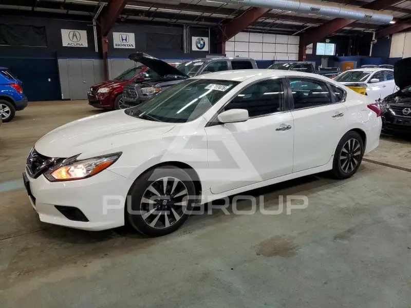 2018 Nissan ALTIMA photo