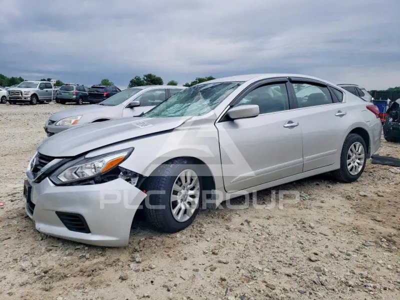 2018 Nissan ALTIMA фото