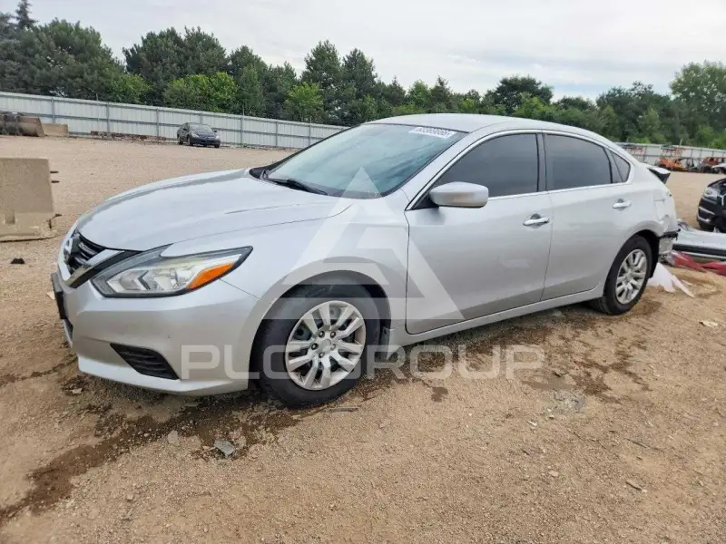 2018 Nissan ALTIMA фото