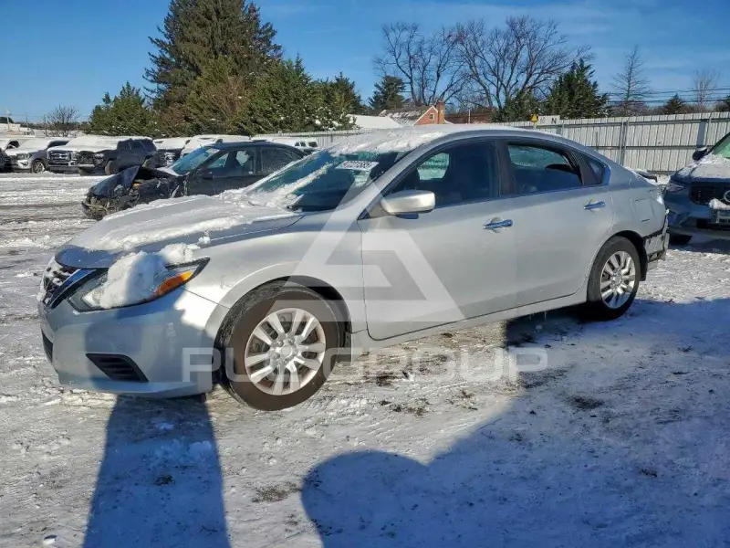 2018 Nissan ALTIMA фото