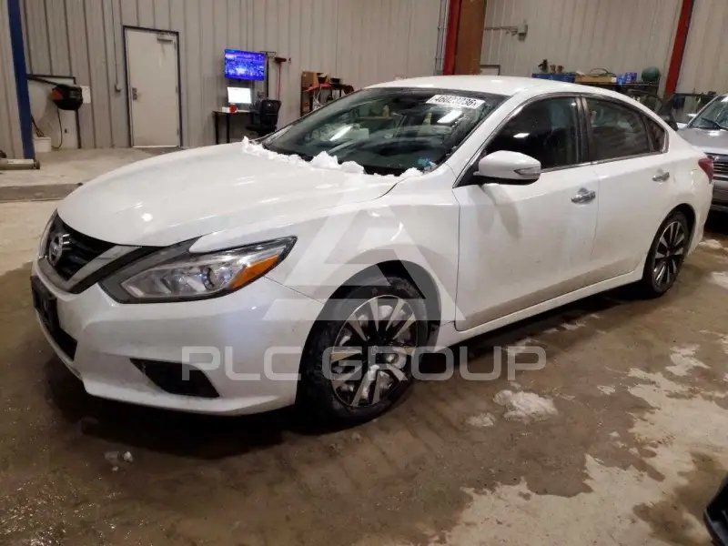2018 Nissan ALTIMA фото
